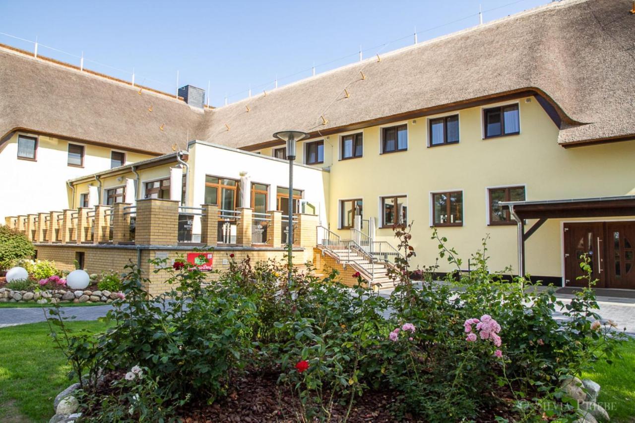 Ostseehotel Wustrow Exterior photo