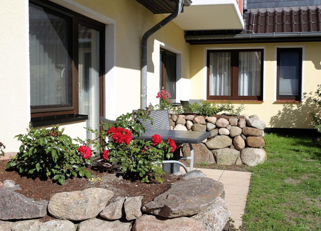 Ostseehotel Wustrow Wustrow  Exterior photo